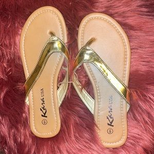 Women’s Kara Gold Flip Flops